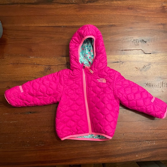 The North Face Perrito Reversible Jacket 6-12m - Picture 3 of 5